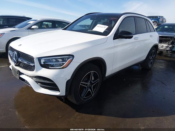 2022 MERCEDES-BENZ GLC 300 4MATIC SUV