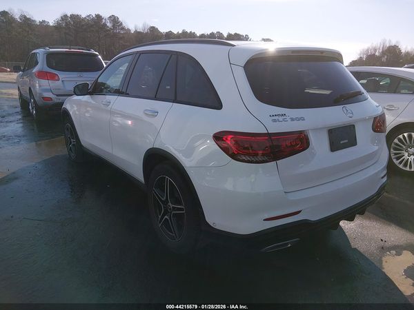 2022 MERCEDES-BENZ GLC 300 4MATIC SUV