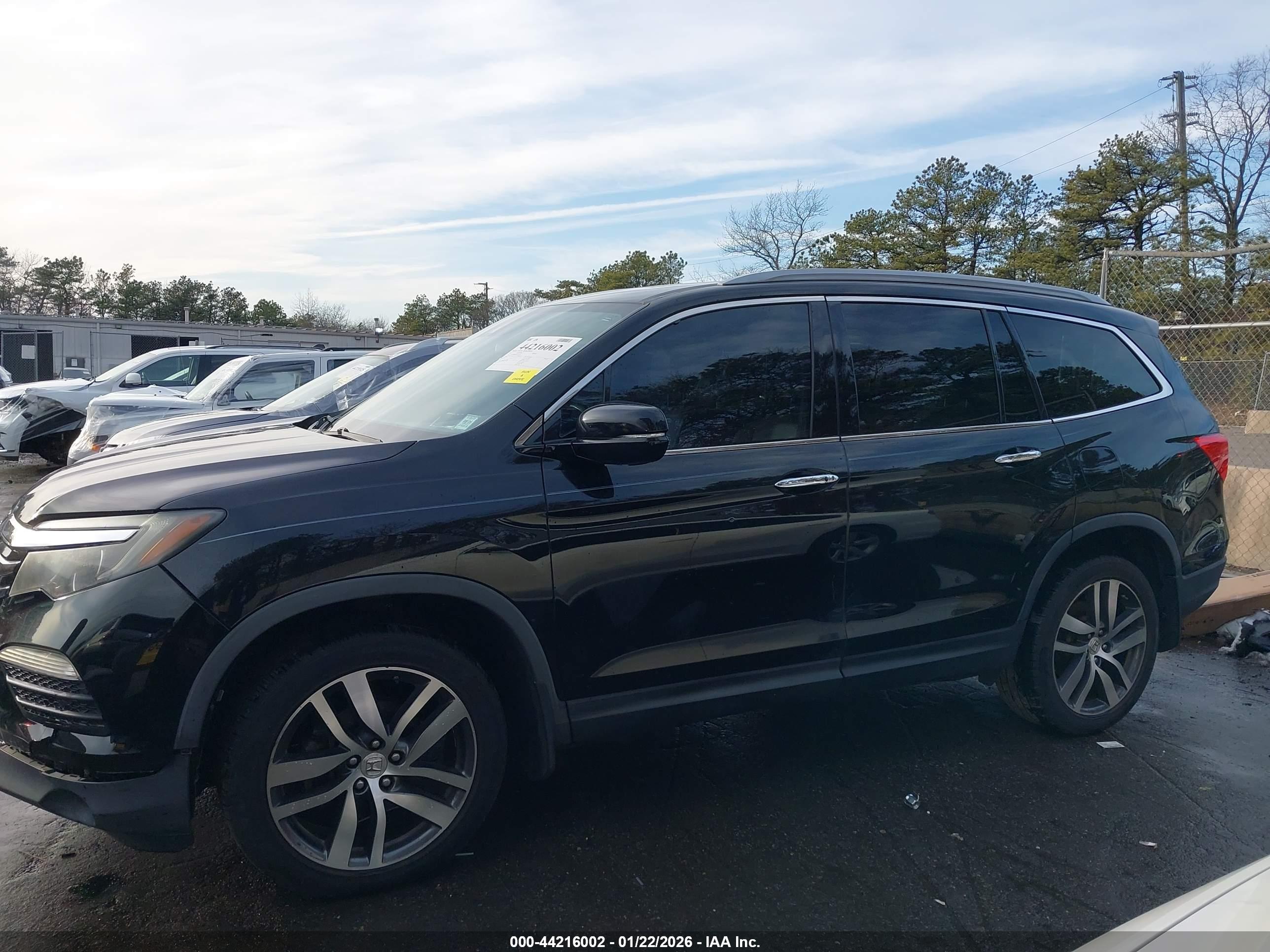 2017 HONDA PILOT TOURING