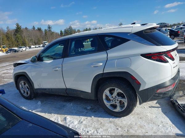 2022 HYUNDAI TUCSON SE