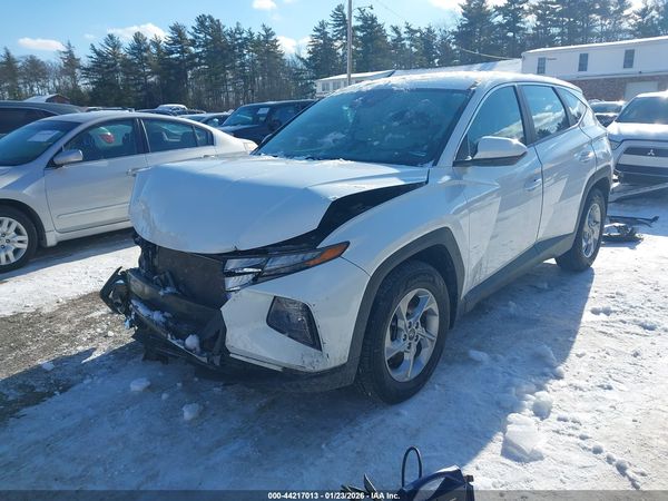 2022 HYUNDAI TUCSON SE