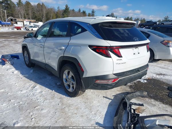 2022 HYUNDAI TUCSON SE