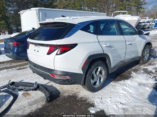 2022 HYUNDAI TUCSON SE