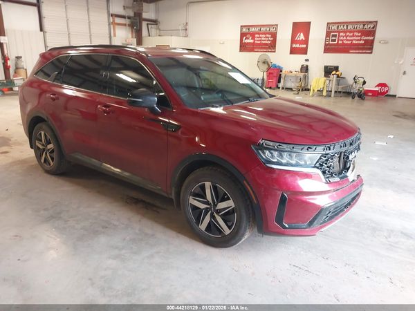 2022 KIA SORENTO S