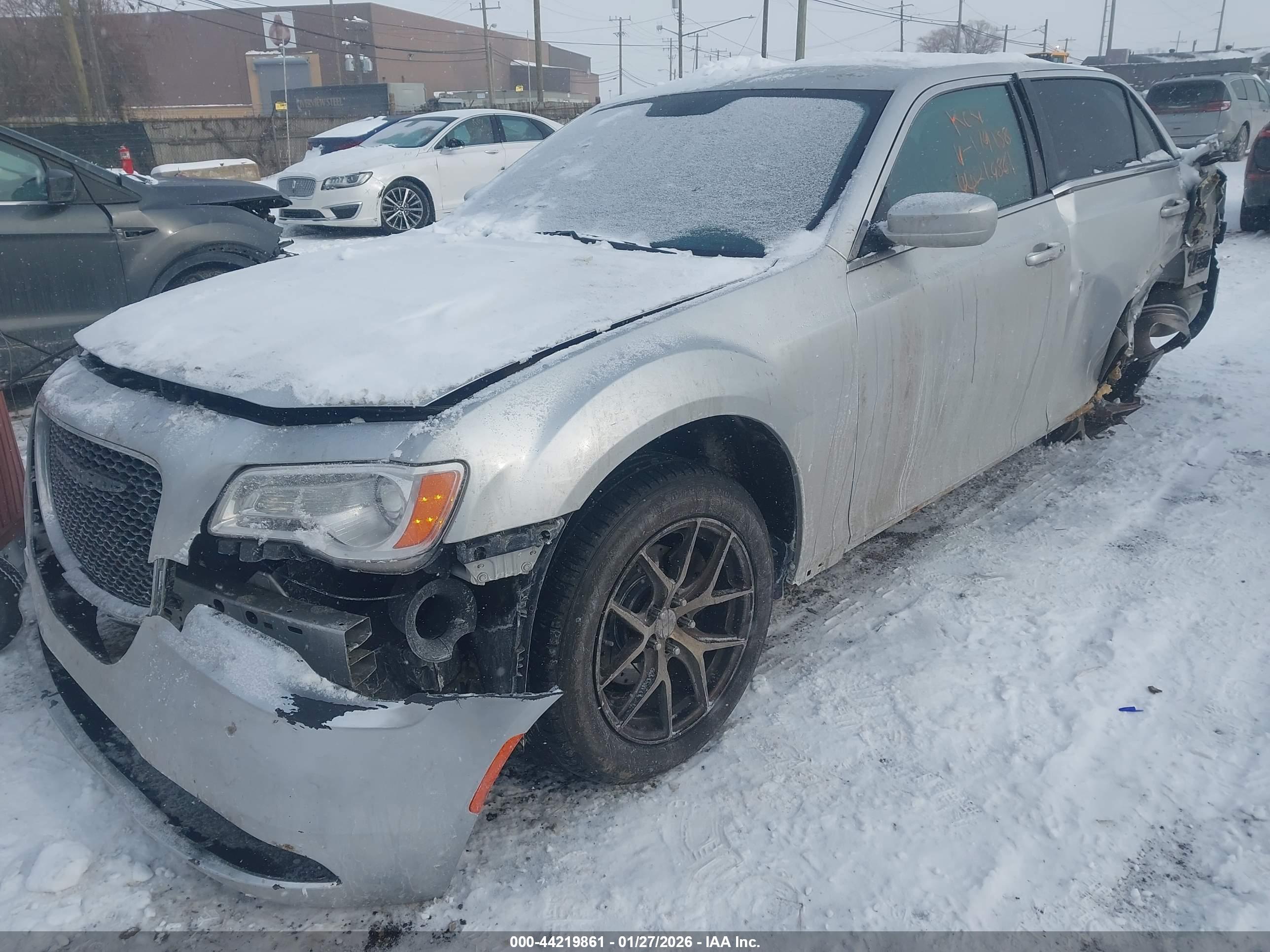 2012 CHRYSLER 300 TOURING — I2