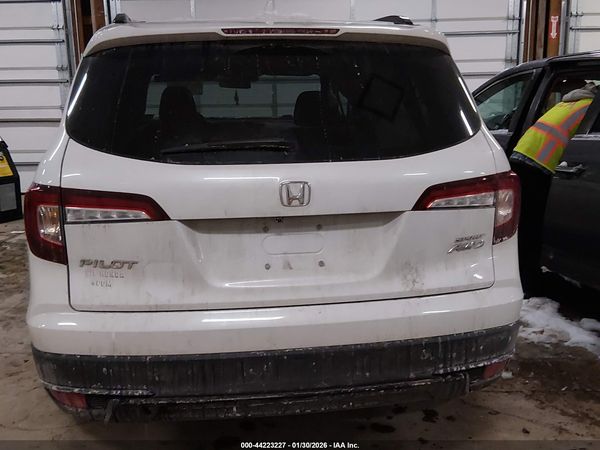 2022 HONDA PILOT AWD SPORT