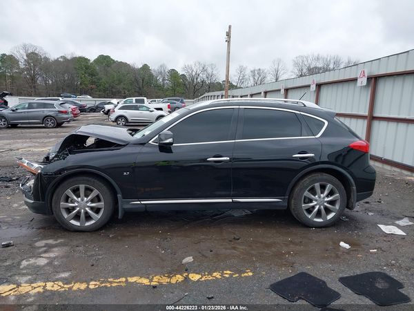 2017 INFINITI QX50 — I117