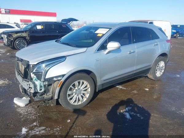 2018 CADILLAC XT5 STANDARD