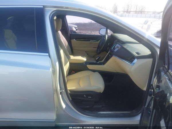 2018 CADILLAC XT5 STANDARD