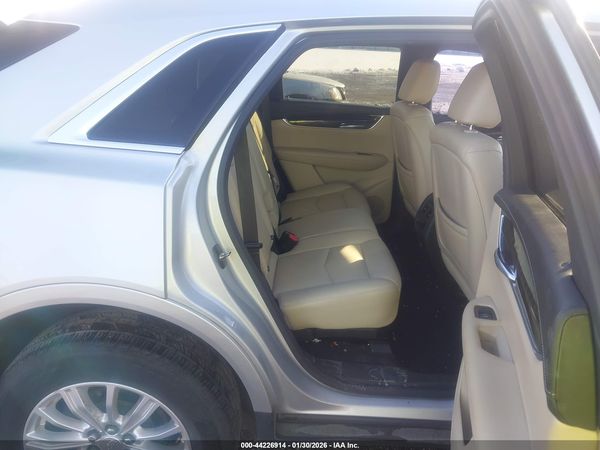 2018 CADILLAC XT5 STANDARD