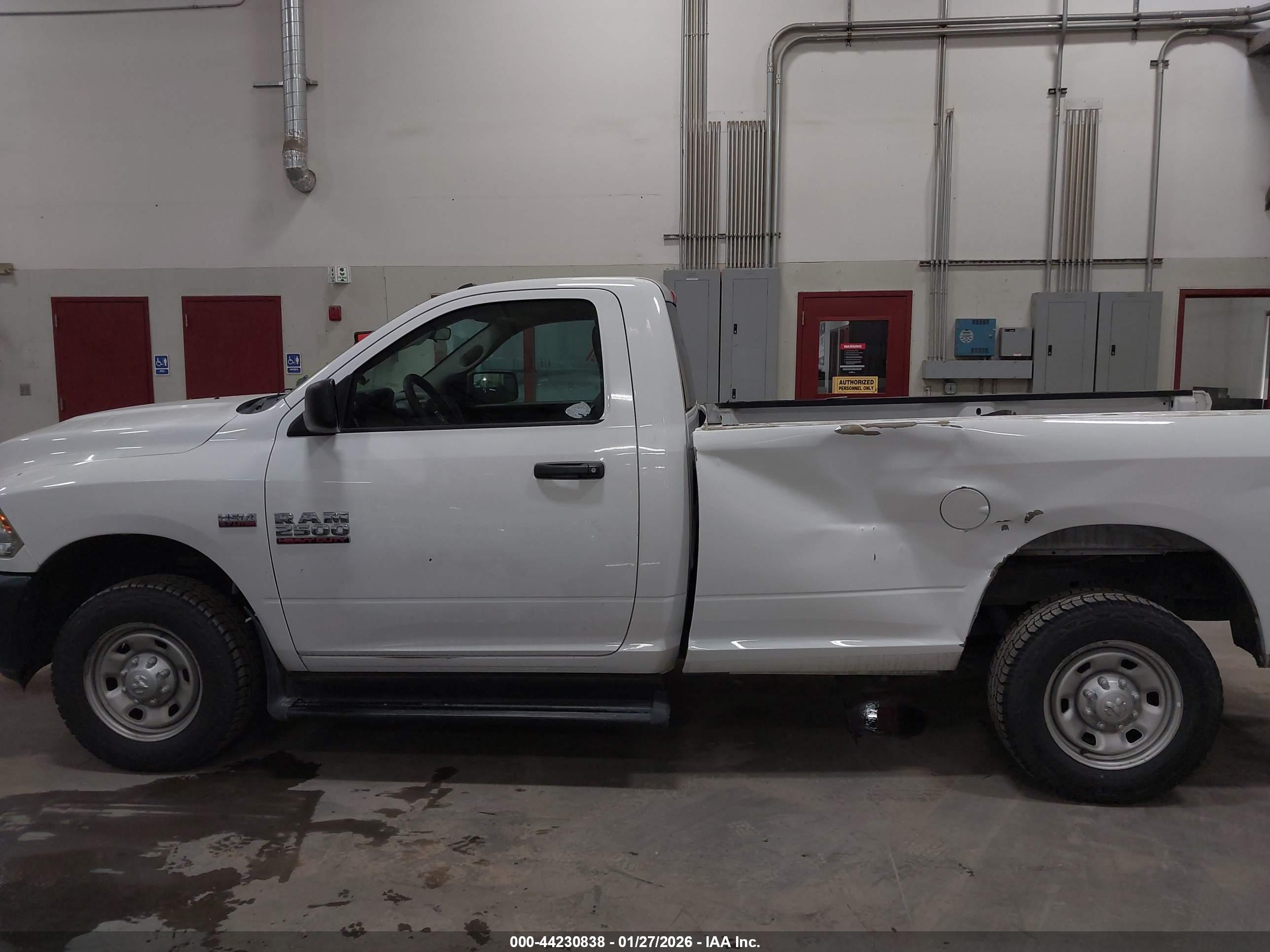 2016 RAM 2500 TRADESMAN