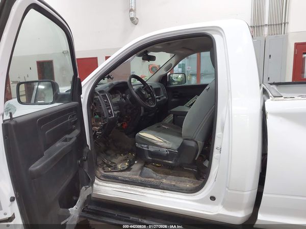 2016 RAM 2500 TRADESMAN