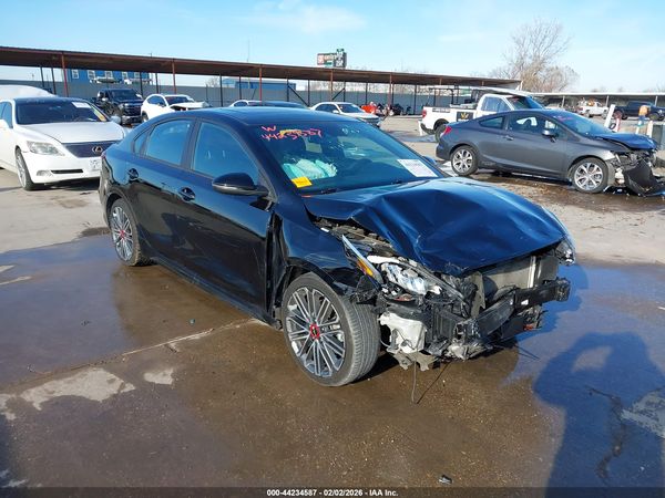2022 KIA FORTE GT