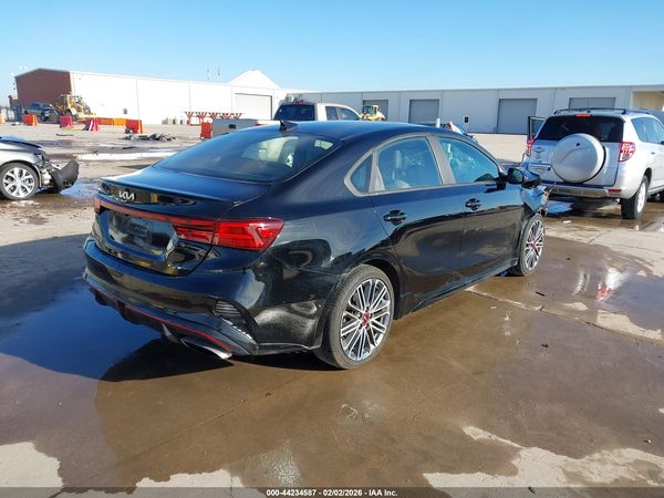 2022 KIA FORTE GT