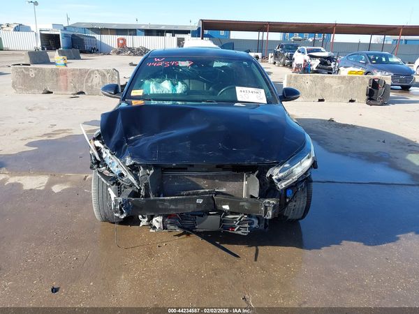 2022 KIA FORTE GT