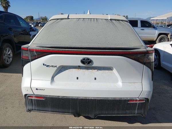 2025 TOYOTA BZ4X XLE — I119