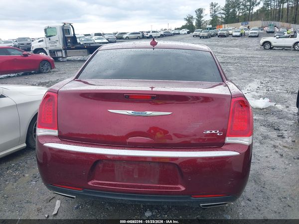2020 CHRYSLER 300 300C Luxury, 300C — I119