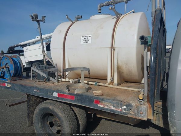 2016 RAM 3500 CHASSIS TRADESMAN/SLT