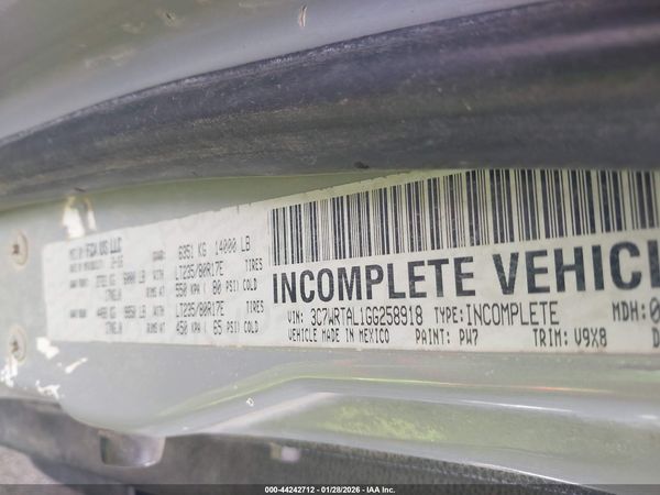 2016 RAM 3500 CHASSIS TRADESMAN/SLT