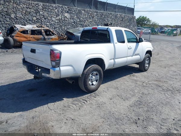 2018 TOYOTA TACOMA SR5