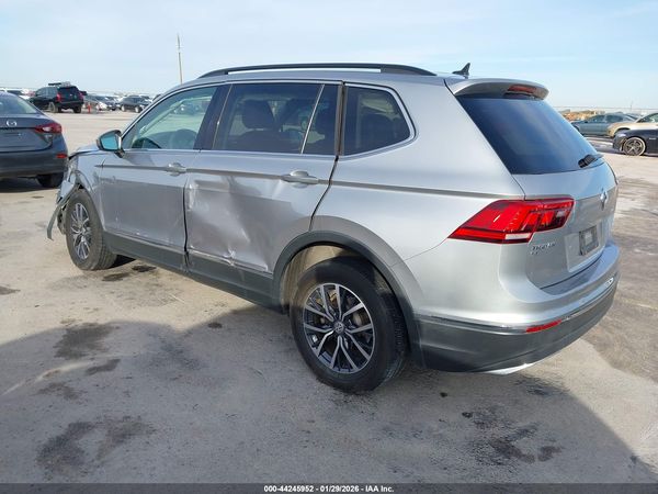 2020 VOLKSWAGEN TIGUAN 4Motion SE, 4Motion SEL — I3