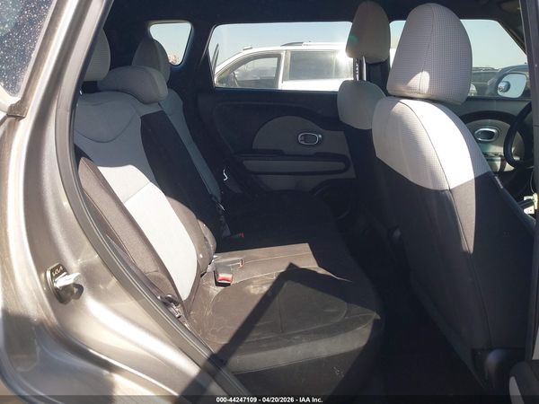 2017 KIA SOUL Base