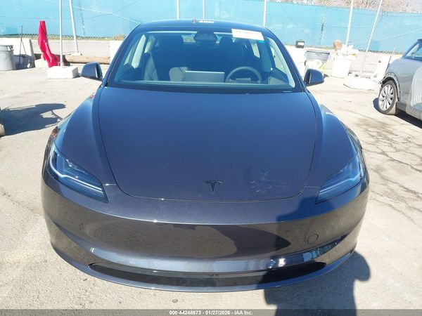 2026 TESLA MODEL 3