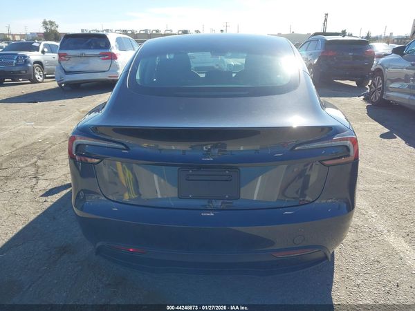 2026 TESLA MODEL 3