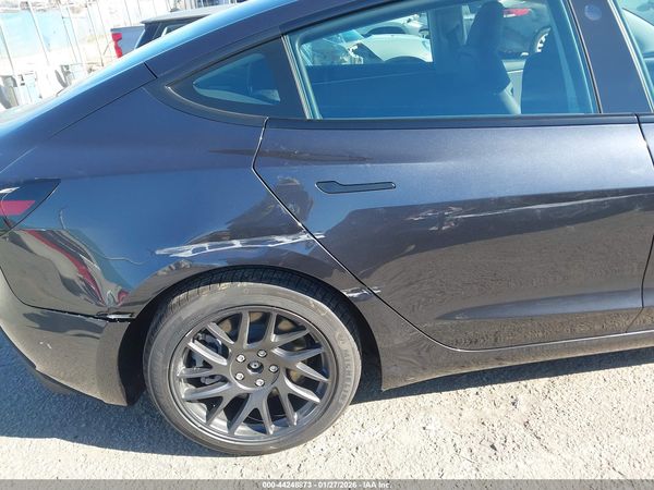 2026 TESLA MODEL 3