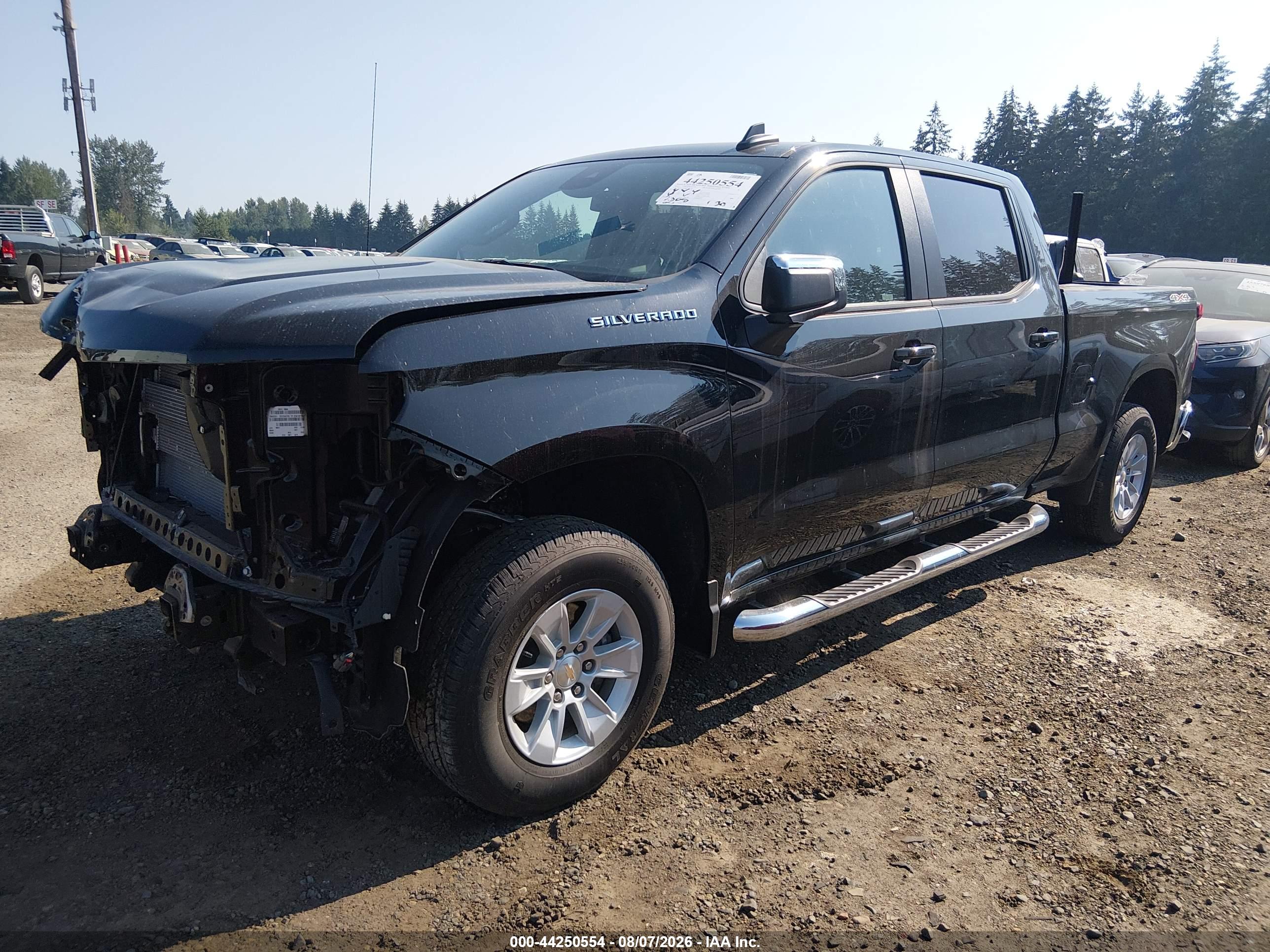 2025 CHEVROLET SILVERADO 1500 4WD  STANDARD BED LT — I2
