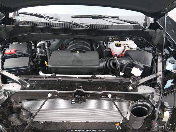 2025 CHEVROLET SILVERADO 1500 4WD  STANDARD BED LT — I10