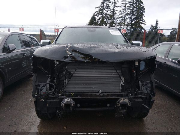 2025 CHEVROLET SILVERADO 1500 4WD  STANDARD BED LT — I115