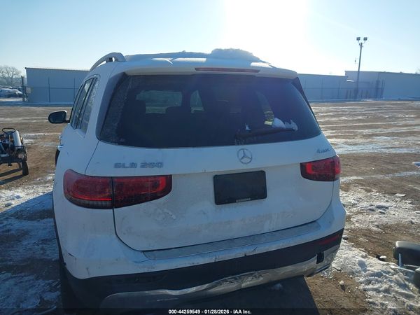 2021 MERCEDES-BENZ GLB 250 4MATIC