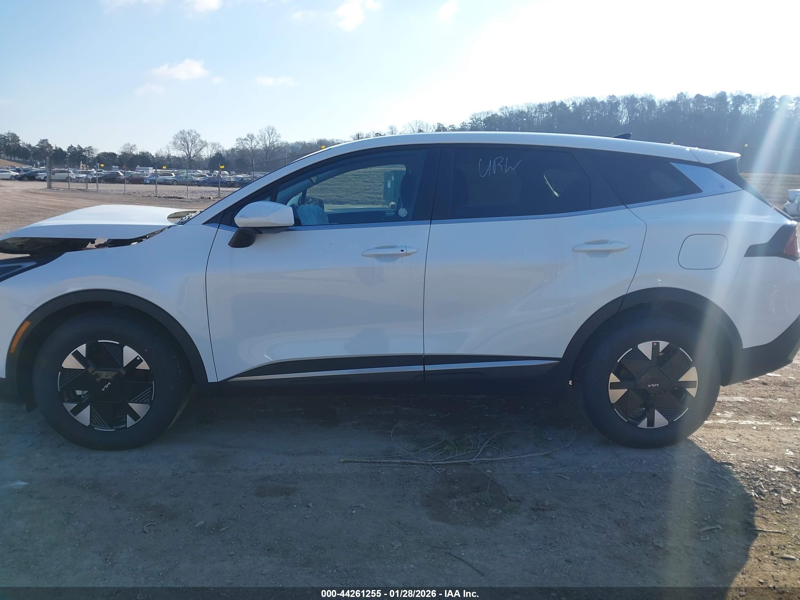 2026 KIA SPORTAGE HYBRID LX