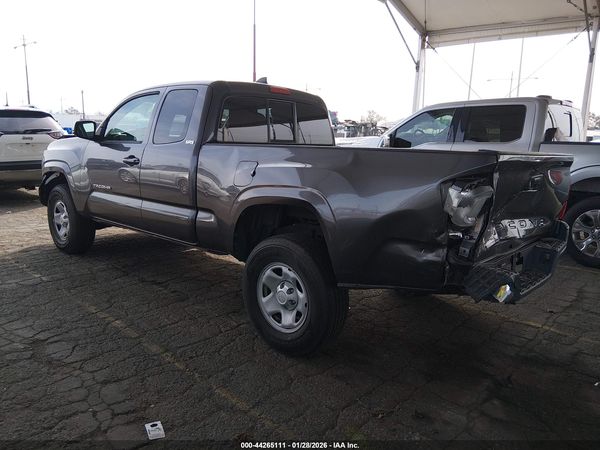 2018 TOYOTA TACOMA SR5