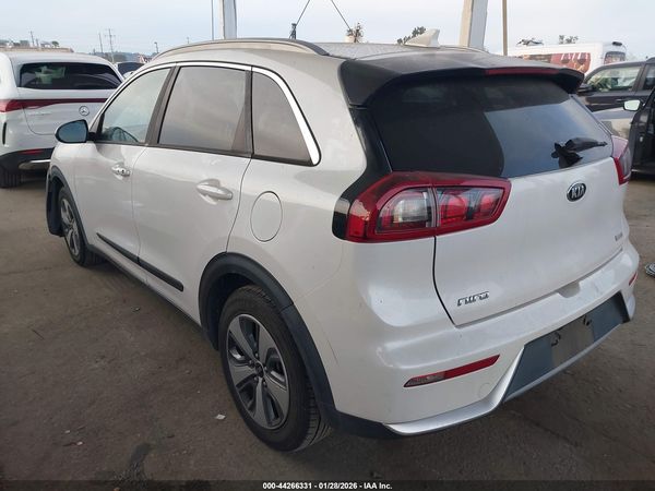 2019 KIA NIRO LX