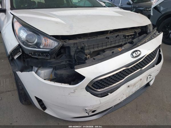 2019 KIA NIRO LX
