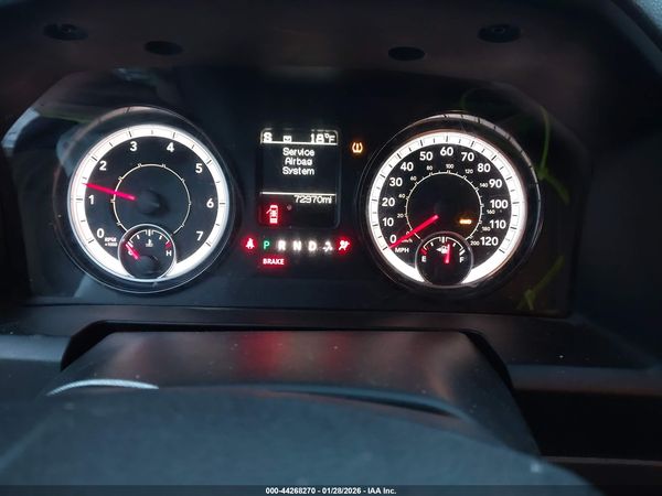 2019 RAM 1500 CLASSIC WARLOCK  4X4 6'4 BOX