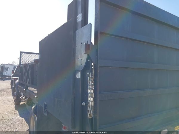 2016 RAM 5500 CHASSIS TRADESMAN/SLT
