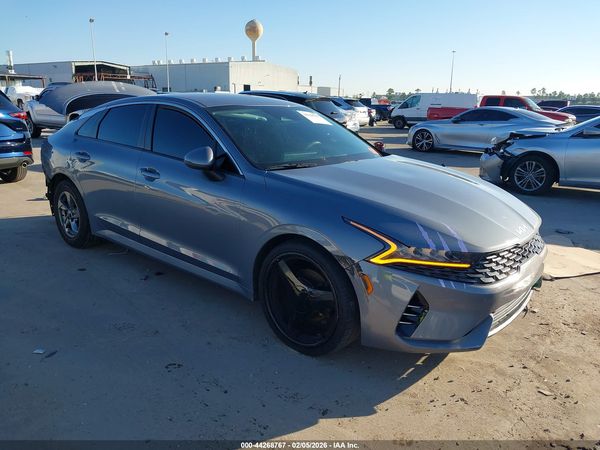 2022 KIA K5 LXS