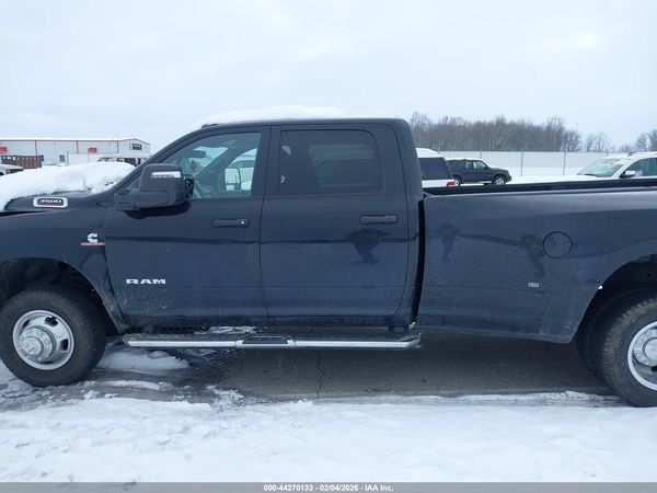 2023 RAM 3500