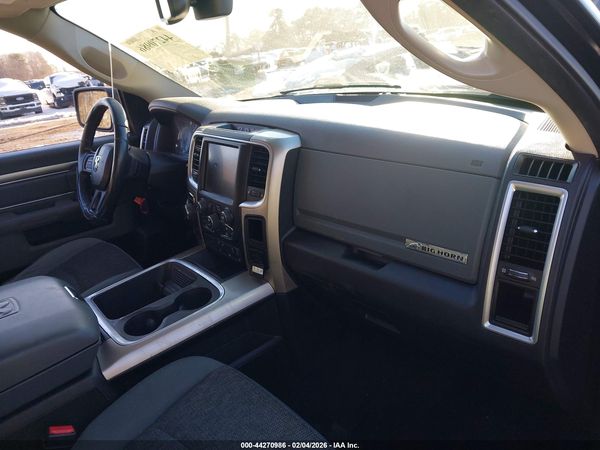 2017 RAM 1500 BIG HORN  4X4 5'7 BOX