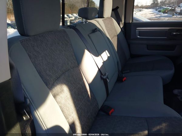 2017 RAM 1500 BIG HORN  4X4 5'7 BOX