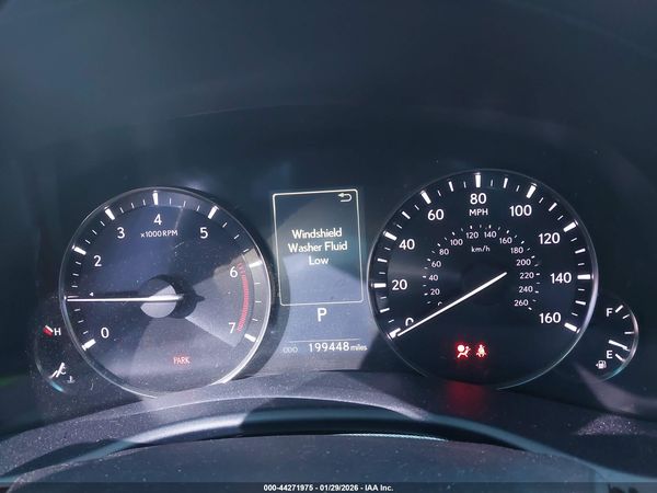 2016 LEXUS GS 200T