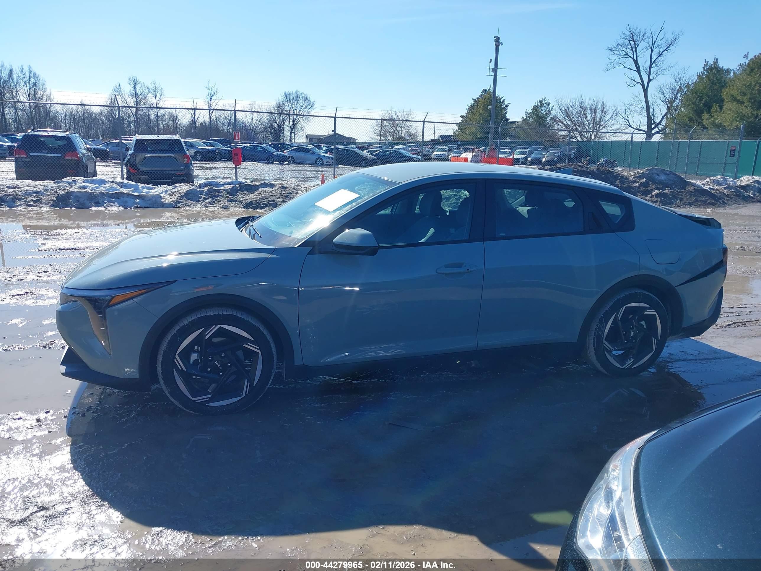 2025 KIA K4 EX