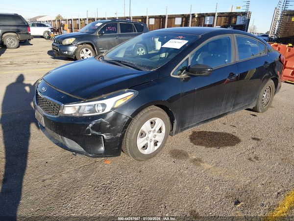 2017 KIA FORTE LX