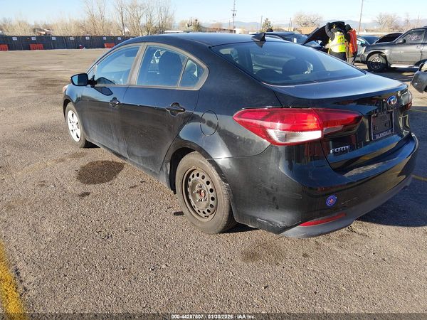 2017 KIA FORTE LX