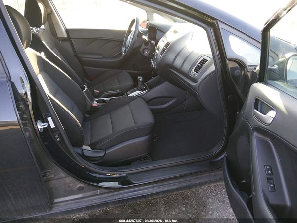 2017 KIA FORTE LX