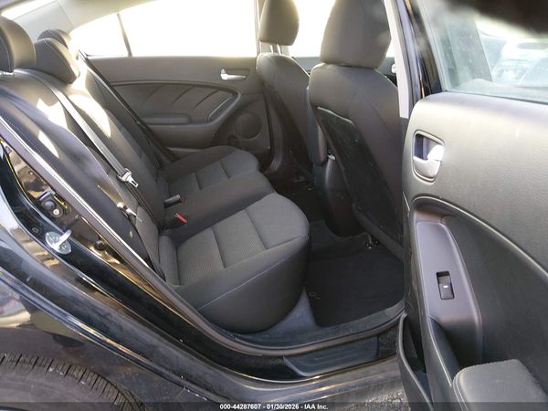 2017 KIA FORTE LX