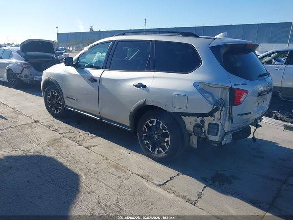 2020 NISSAN PATHFINDER SL 4WD — I3